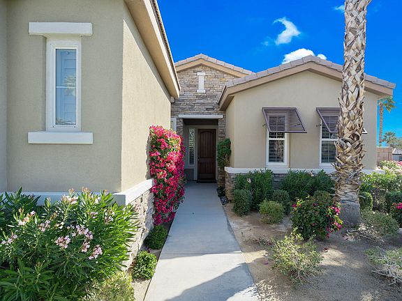 5th image of 61790 Mesquite Ct