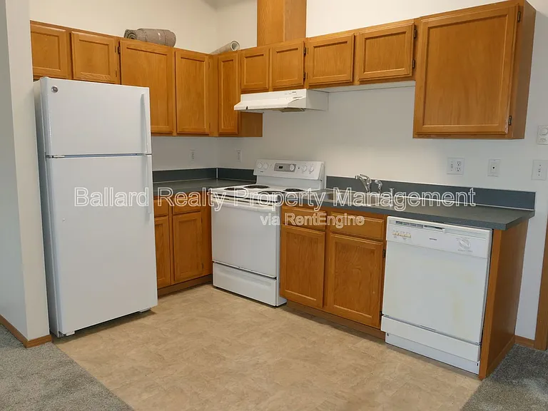 1550 NW 51st St #1 — Photo 5