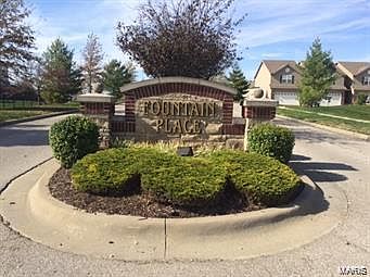 1st image of 858 Saybrook Falls Dr