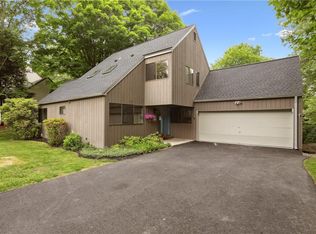 101 Mitchell Rd, Somers, NY 10589