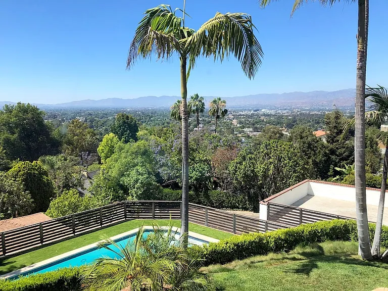 11420 Decente Ct — Photo 2