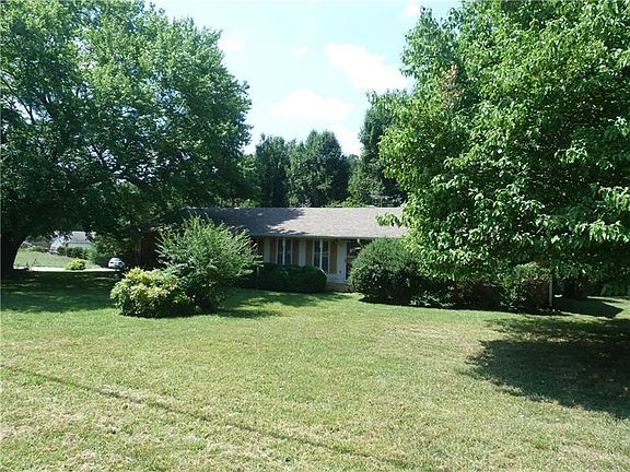 2nd image of 3559 Janna Ln