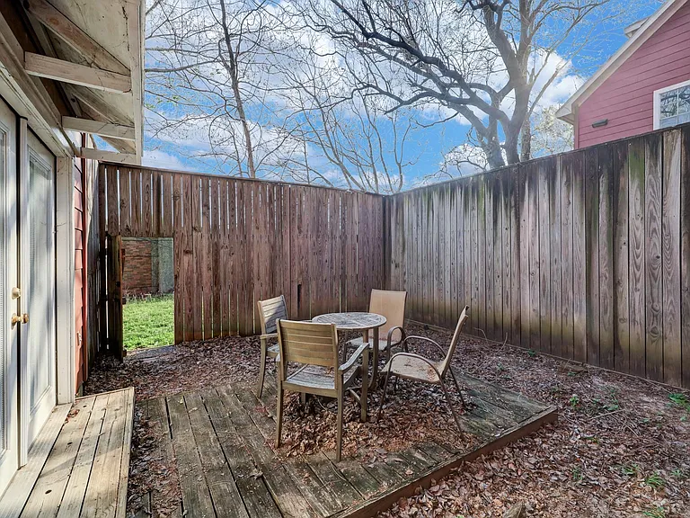 1401 Castle Ct #1403-B — Photo 13