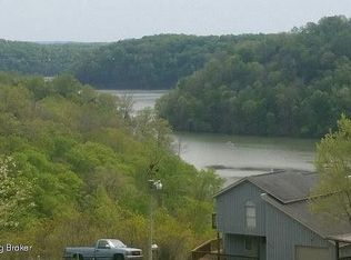 19 Peach Tree Ln, Russell Springs, KY 42642