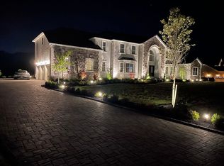 6 Sienna Ct, Robbinsville, NJ 08691