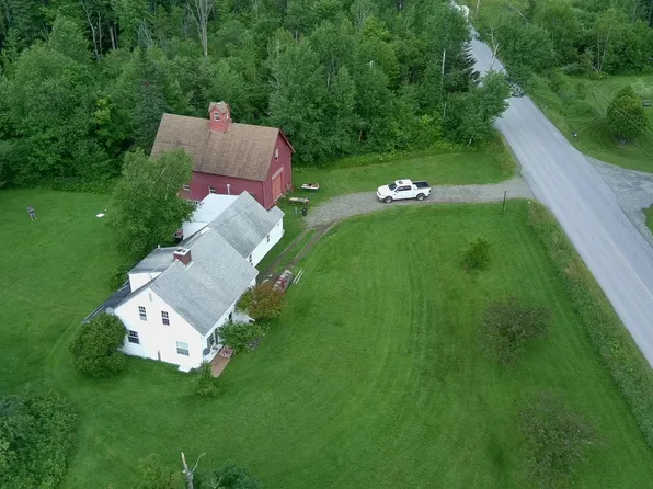 2407 Cleveland Corners Road, Hyde Park, VT 05655