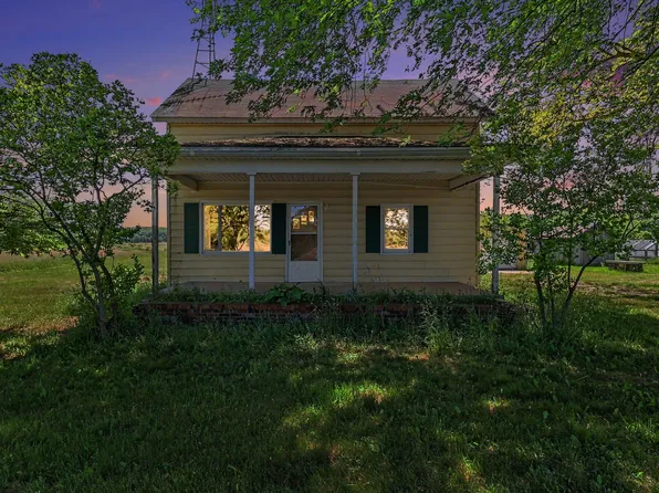 3516 N Ridge Rd, Mears, MI 49436