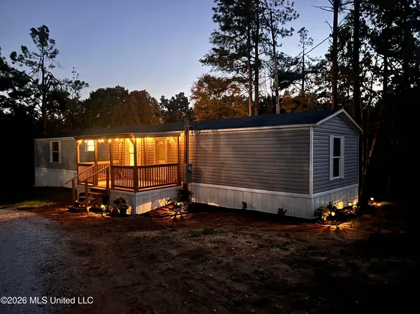 79 County Road 519, Como, MS 38619