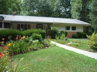 3040 E Beaumont St, Springfield, MO 65804