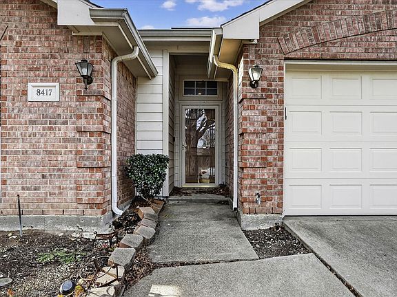 5th image of 8417 Romanway Dr