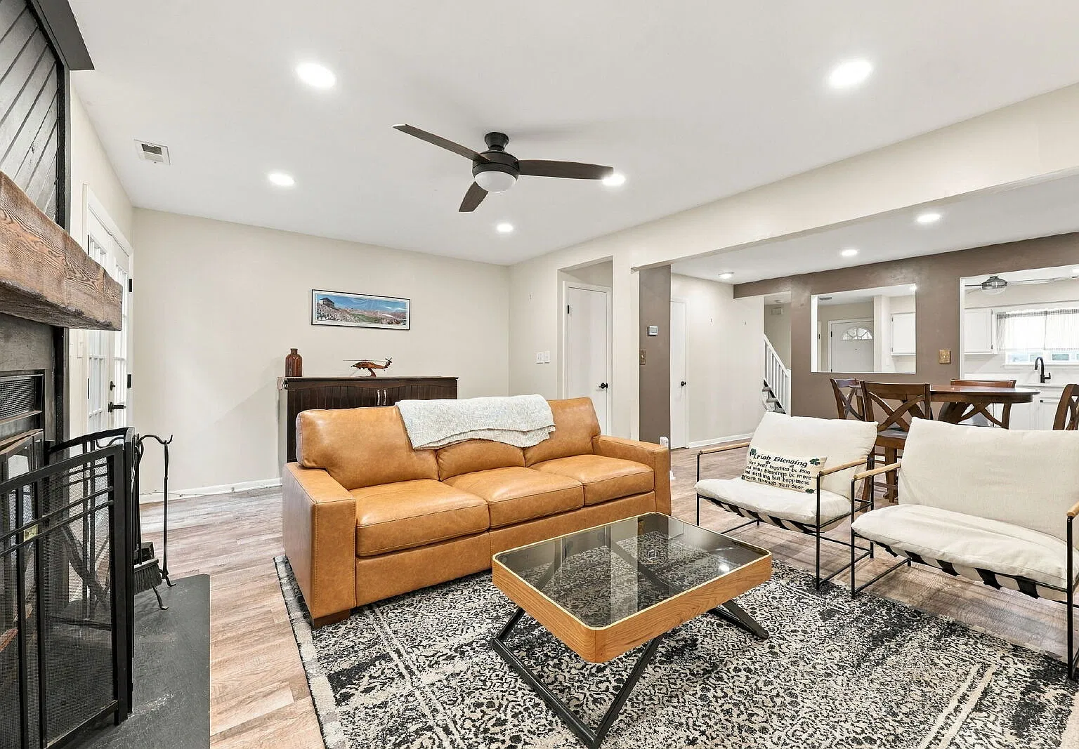 2 bed, 2.5 bath, 1508 sqft, $2,800 — Photo 2