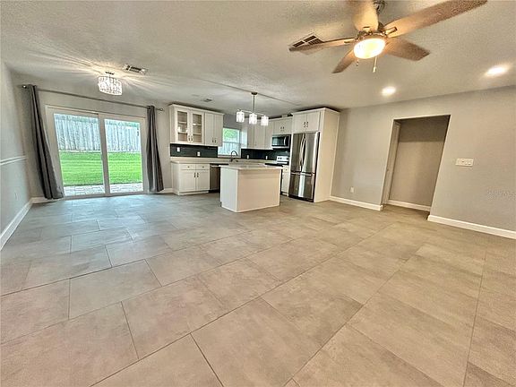 3rd image of 1444 Overcash Dr