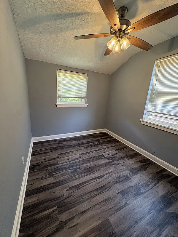 2 bed, 2.0 bath, 1260 sqft, $2,200 — Photo 3