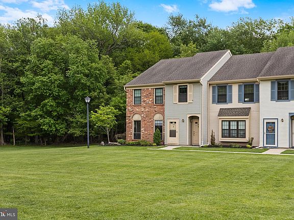 4th image of 139 Wyndham Pl