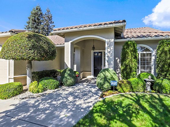 4th image of 2501 Portofino Dr