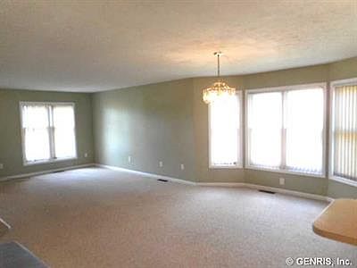 2nd image of 48 Edendery Cir