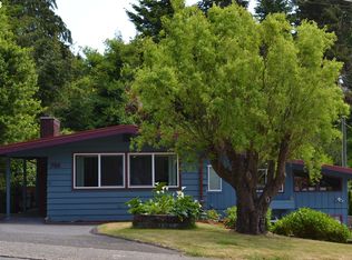 766 N 10th St, Coos Bay, OR