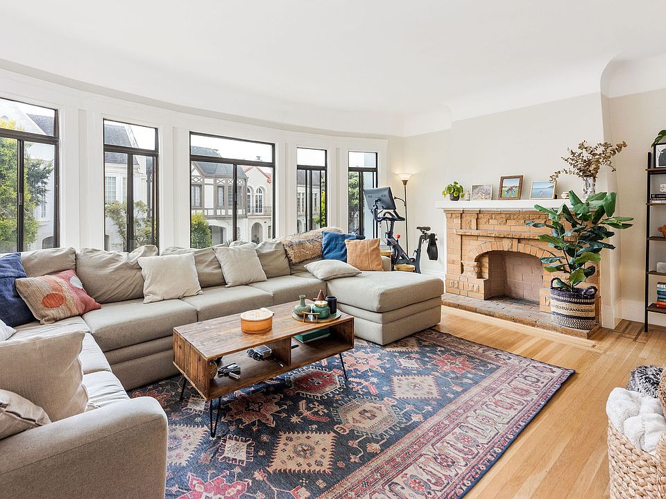 1st image of 24 Toledo Way