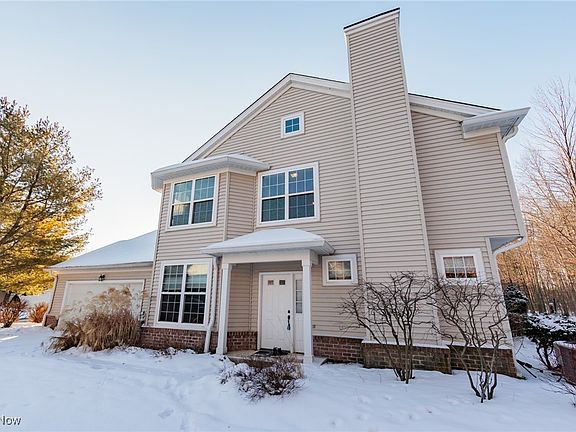 3rd image of 2598 Wyndgate Ct