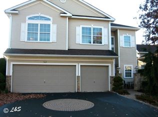 160 Hamlet, mt sinai, NY 11766