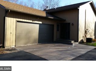 11001 Lindo Trl, Lindstrom, MN 55045
