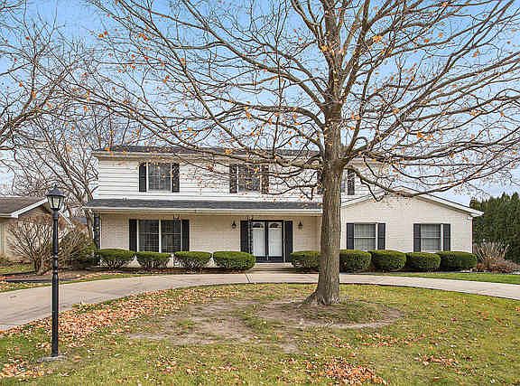4th image of 500 Meadow Wood Dr
