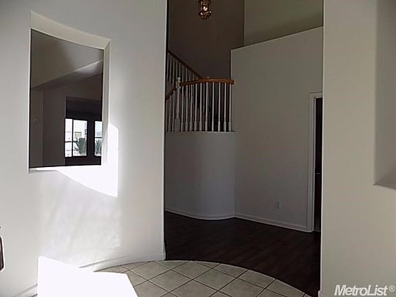 Entry way