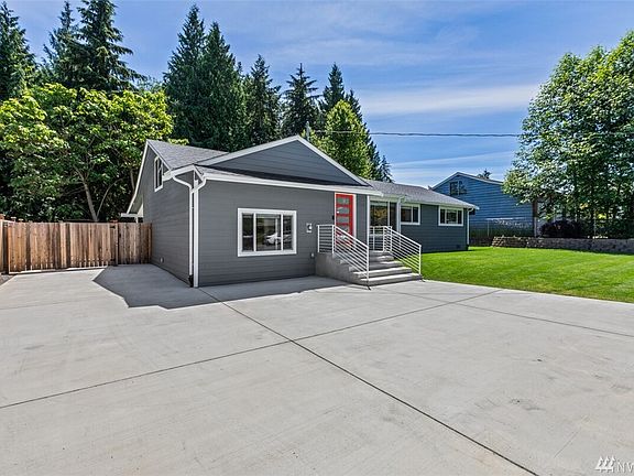 2nd image of 5704 208th St SW