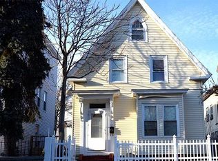 35 Summer St, Lawrence, MA 01840