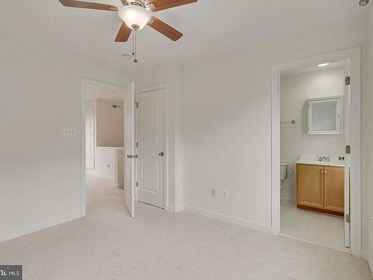 2947 Stella Blue Ln — Photo 9