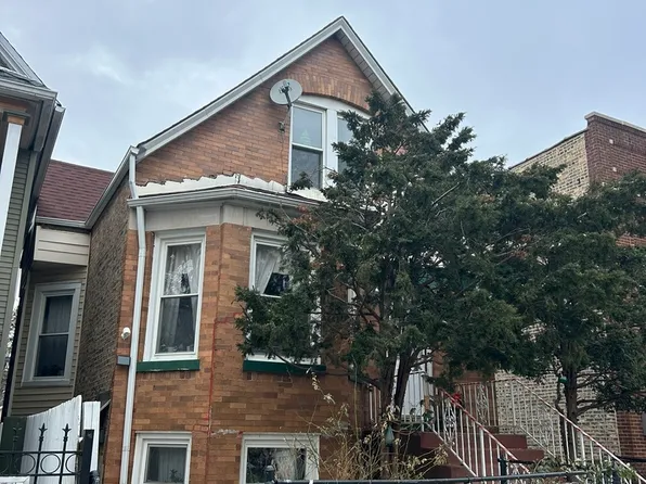 (undisclosed Address), Chicago, IL 60618