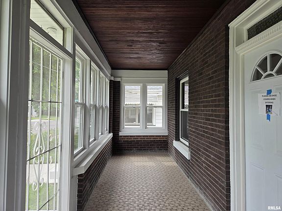 2nd image of 2617 W Marquette St
