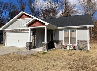 5913 Melissa Ln, Poplar Bluff, MO 63901
