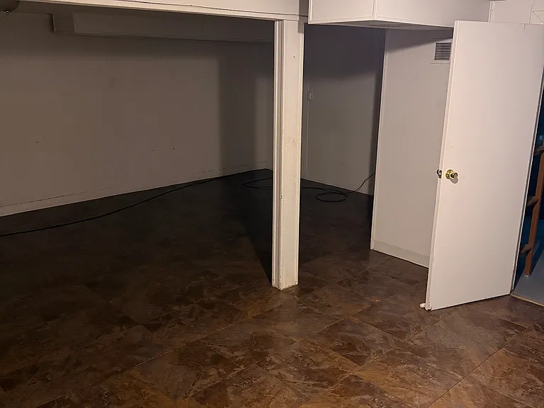 182 Monteith Cir — Photo 9