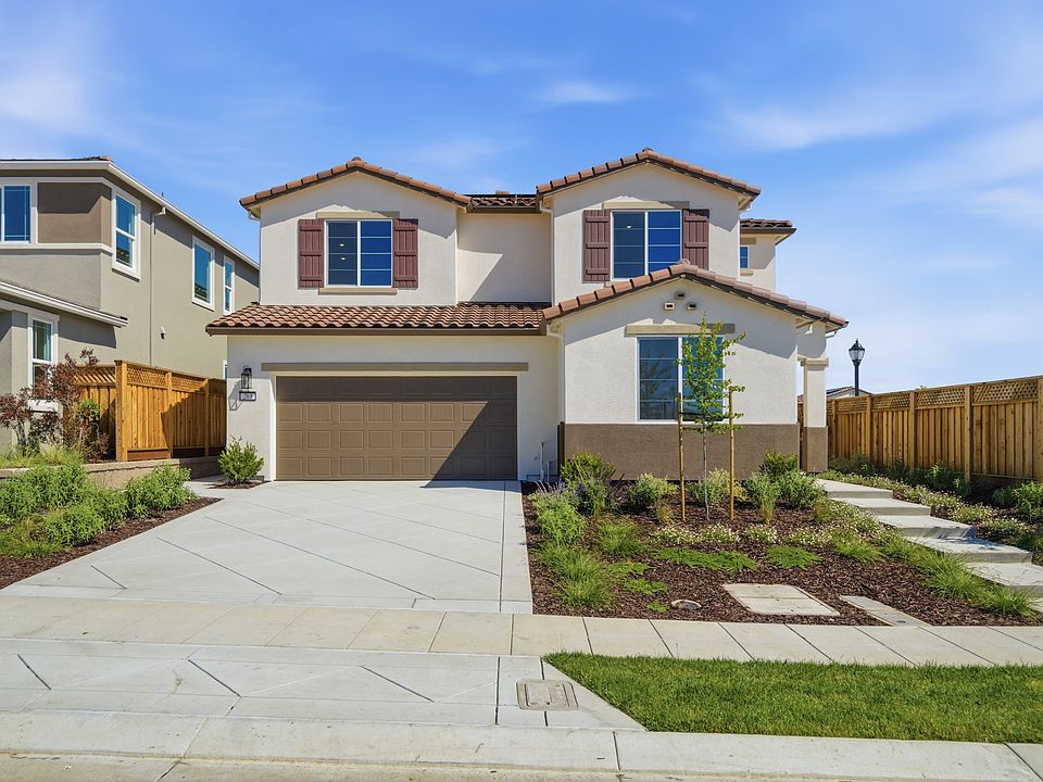 203 W Pasqua Glen