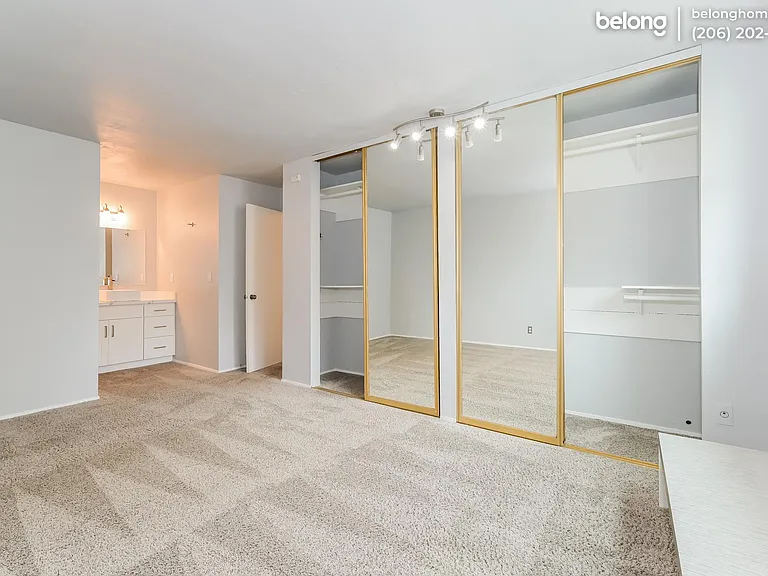 9710 5th Ave NE #307 — Photo 19
