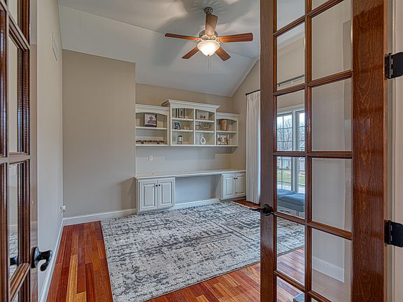 5th image of 6598 Deertrail Ct