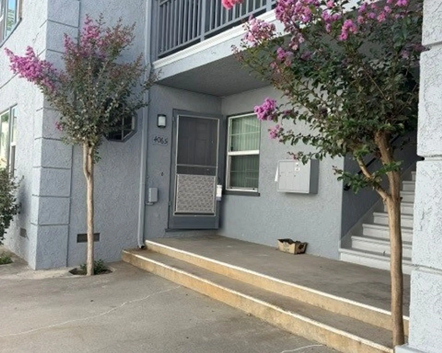 l4065 — Photo 1