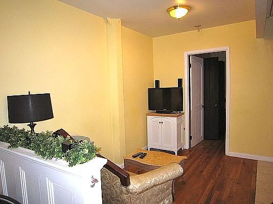 4th image of 311 W 95th St APT 3BN
