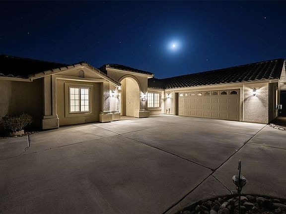 3rd image of 7587 E Brigade Drive