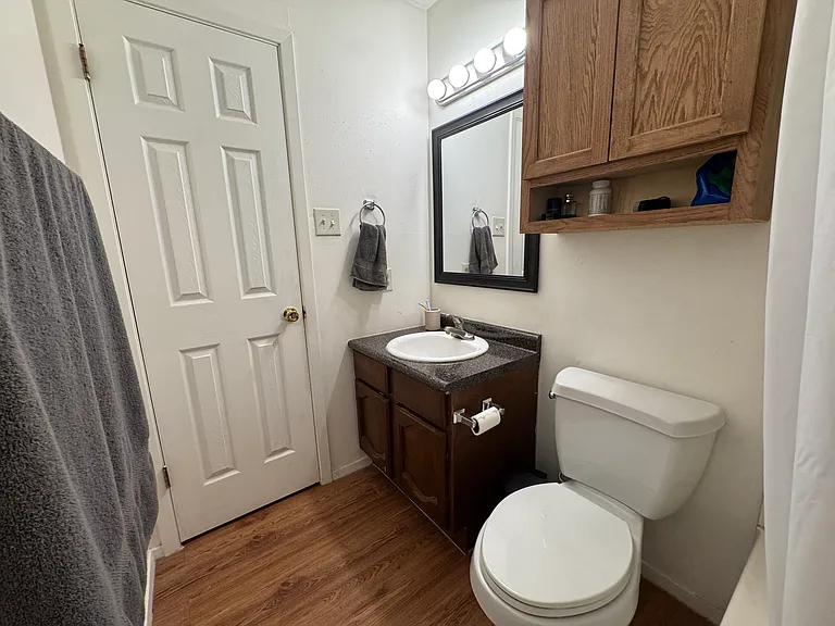 3202 Cougar Trl #C — Photo 11