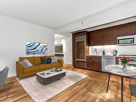 3rd image of 39 E 29th St #11-E