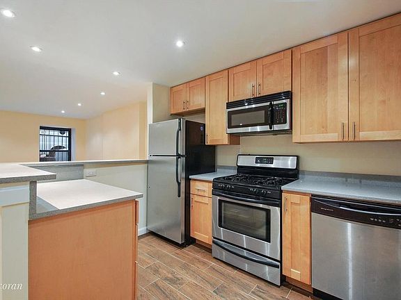 3rd image of 114 E 117th St APT 1