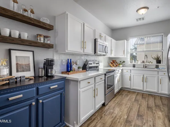 158 W COMMERCE Court, Gilbert, AZ 85233