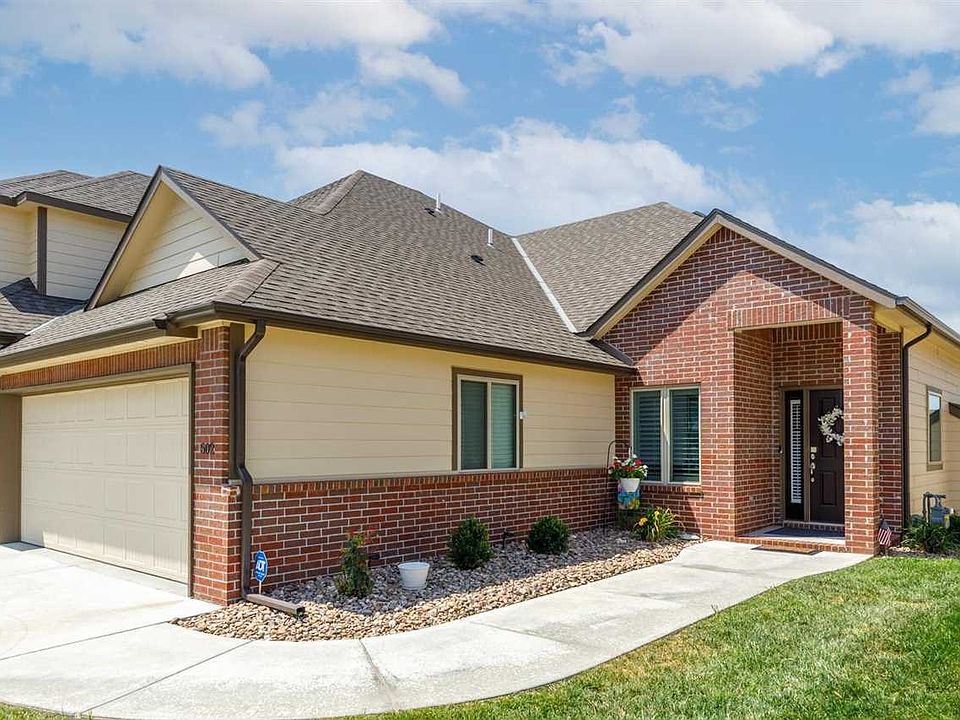 1st image of 818 N McCloud Cir Unit 502