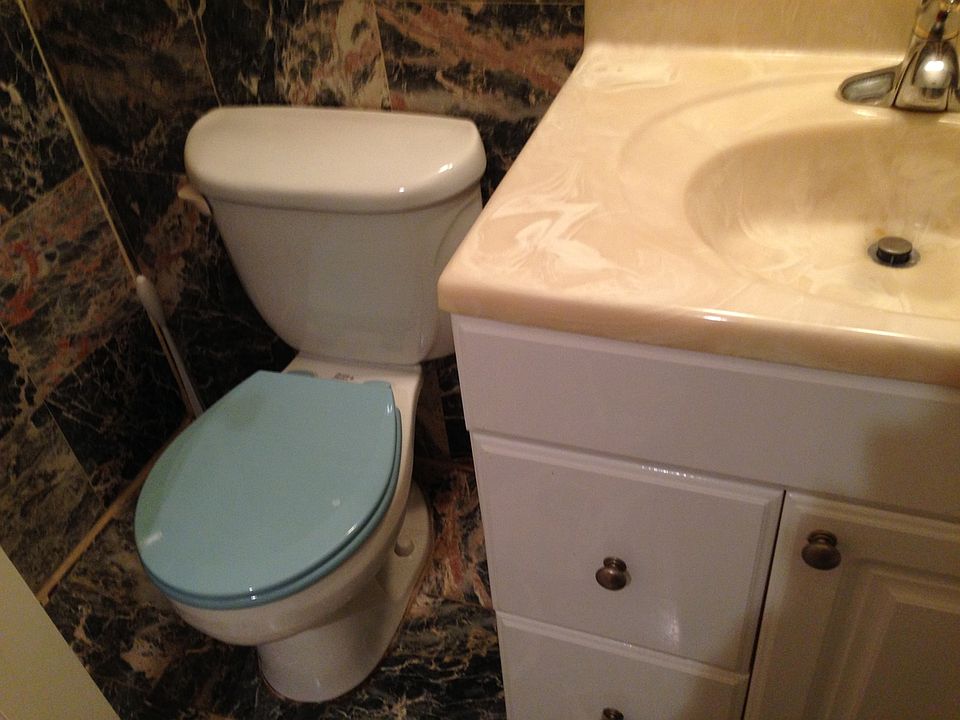 2nd image of 28 W 56th St APT 5F