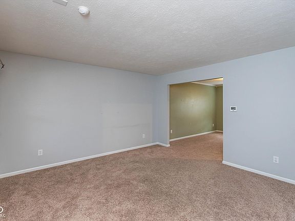 3rd image of 8835 Rapp Dr