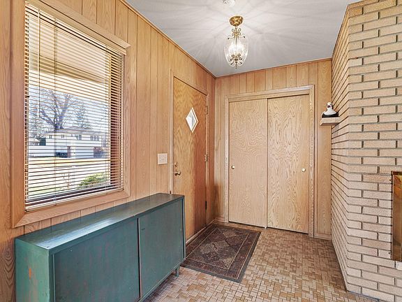 5th image of 3317 Wendhurst Ave