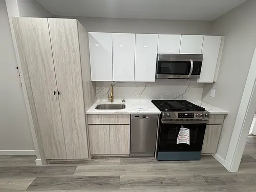 536 51st St Photo 1