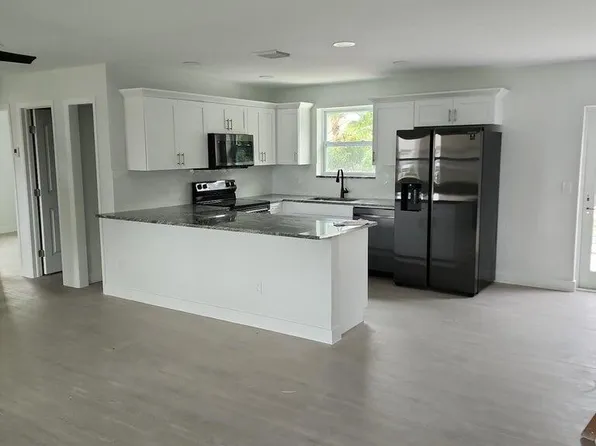 704 Oklawaha Street, Jupiter, FL 33458